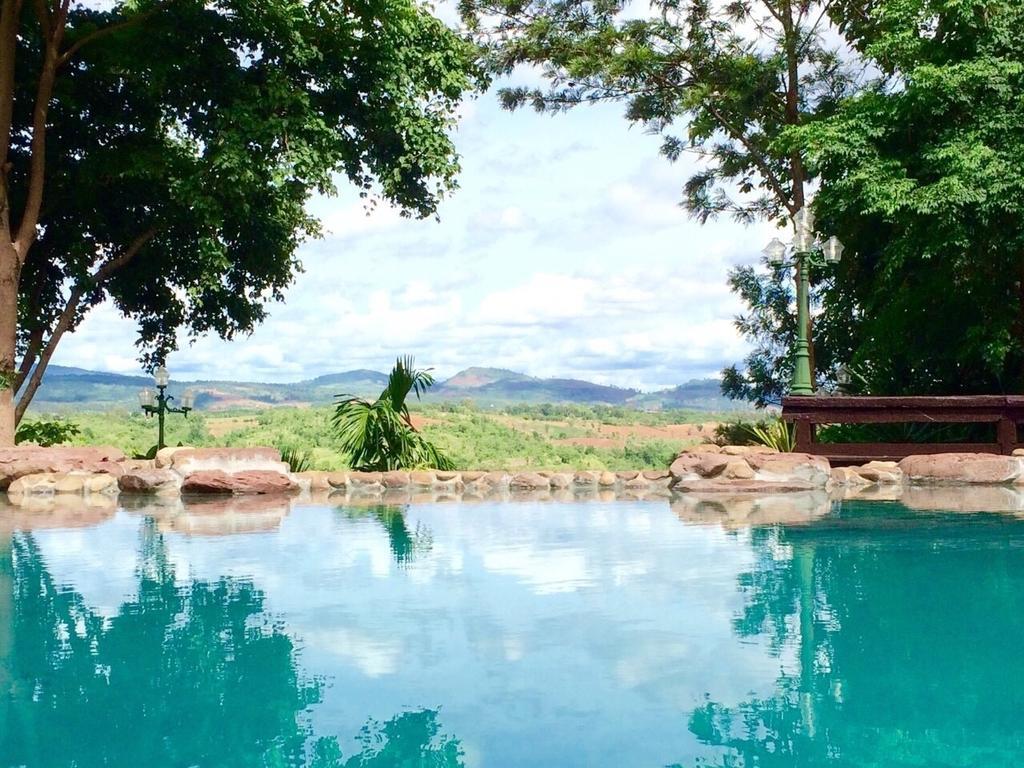Phu Pha Nam Resort Dan Sai Bagian luar foto